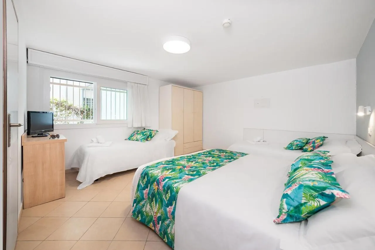 Appartamenti Smart A 30M Da Viale Dante E 100M Dal Mare Riccione 0*,  Italy