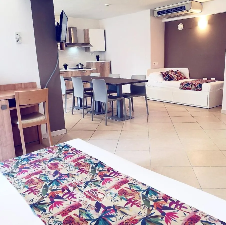 Appartamenti Smart A 30M Da Viale Dante E 100M Dal Mare Riccione Apartment